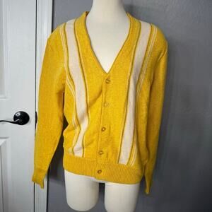 BDG Augusta Oversized V-Neck Boyfriend Cardigan, Yellow XS Product Sku 95895470